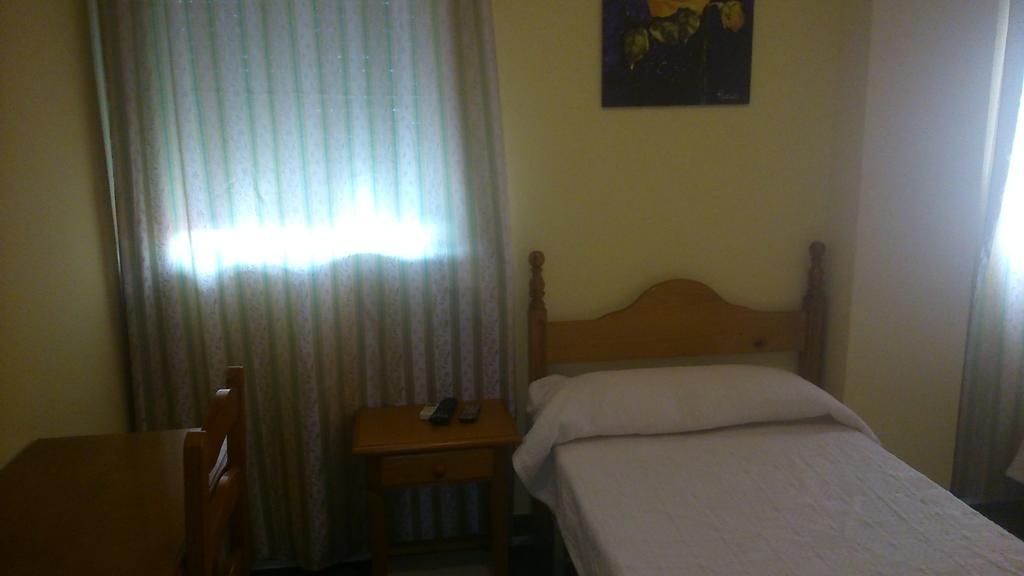 Hostal El Camionero Burguillos Del Cerro 객실 사진