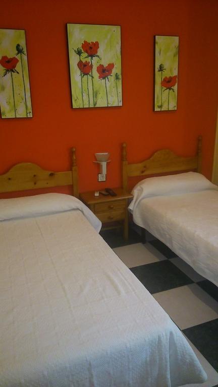 Hostal El Camionero Burguillos Del Cerro 객실 사진